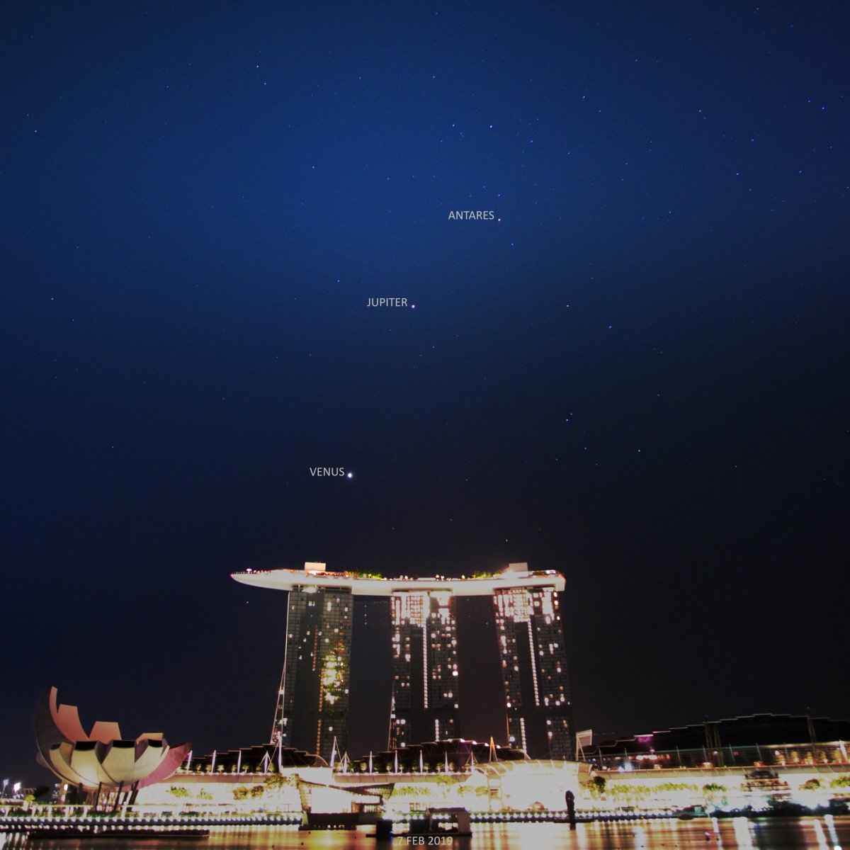 Venus, Juputer and Scorpius over Marina Bay Sands DSCF7785
